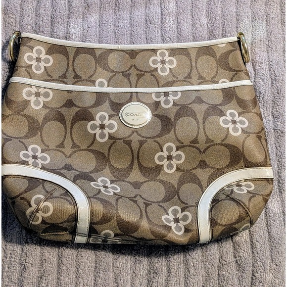 Coach Heritage Signature floral Bag - Picture 1 of 13
